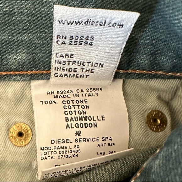 NWT Diesel Original Rame Flare Leg Jeans - Picture 7 of 7